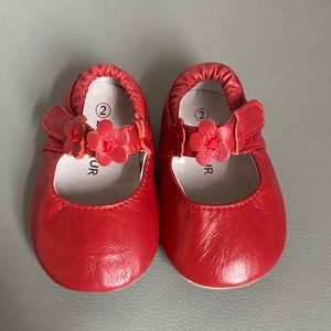 Red baby shoe - Size 2